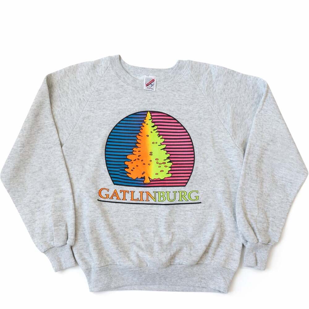 Jerzees Gatlinburg Graphic Crewneck Sweatshirt Gray Size M Made in USA